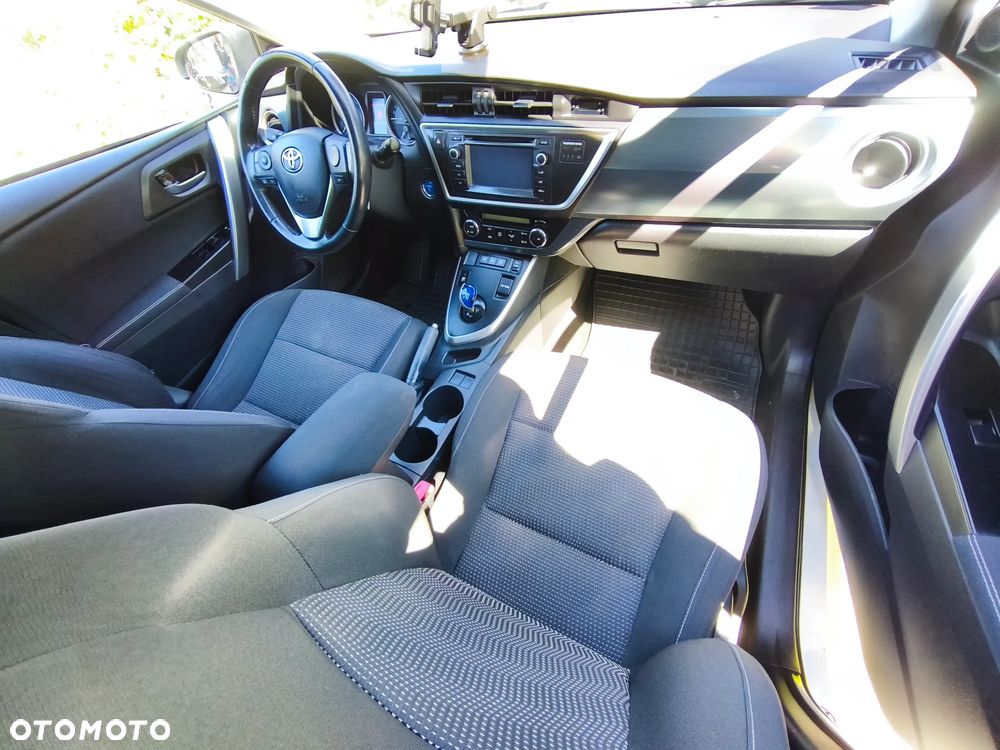 Toyota Auris - 26