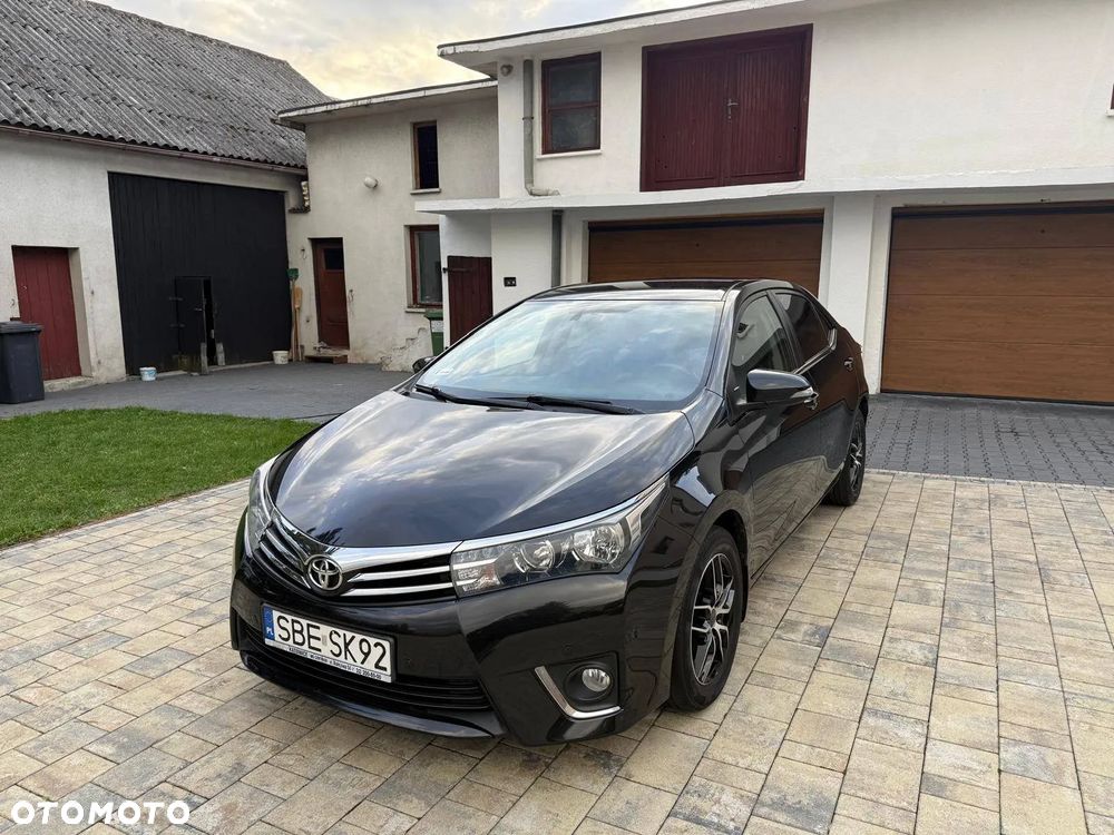 Toyota Corolla - 2