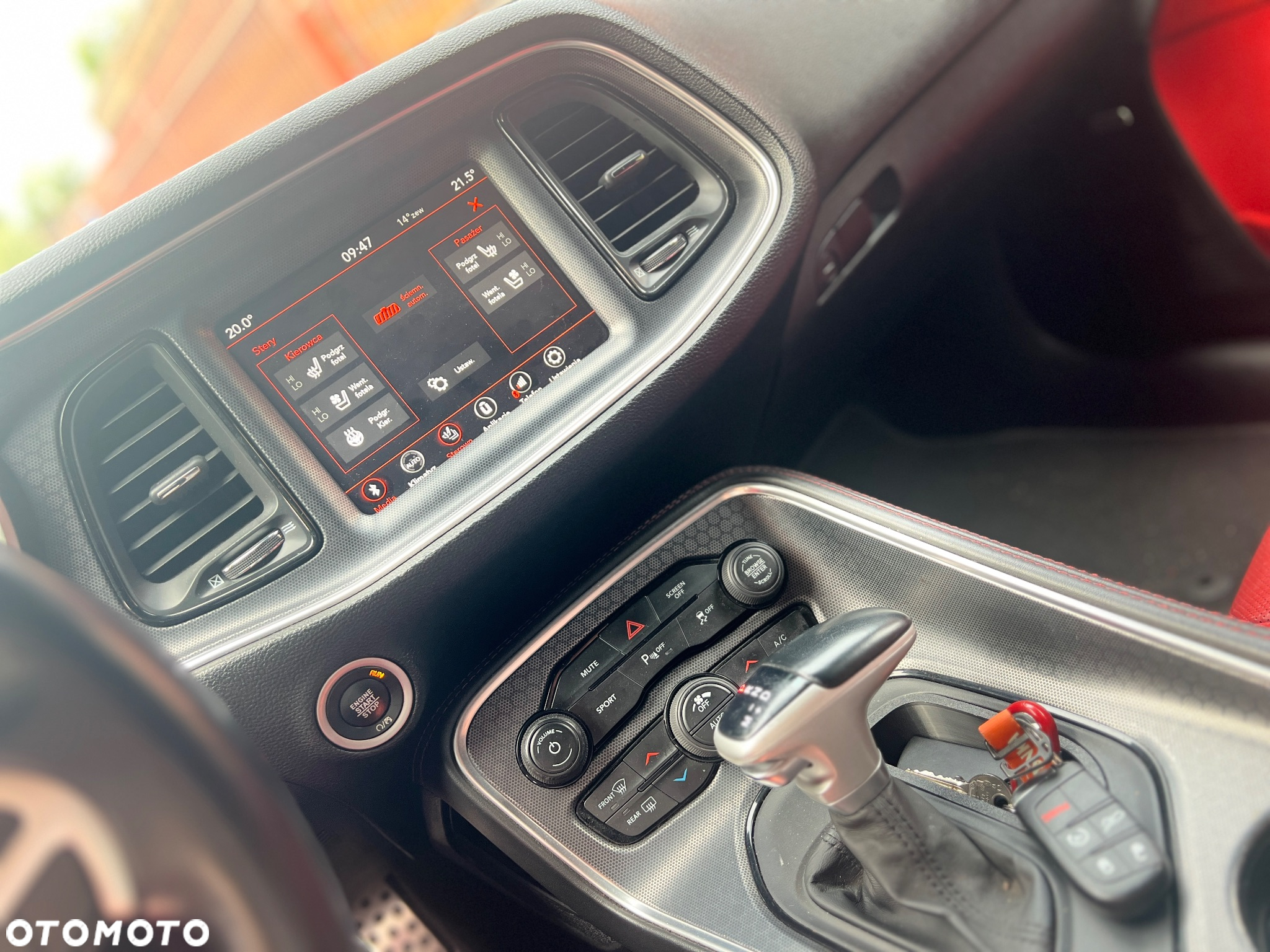Dodge Challenger Automatik SXT Plus - 18