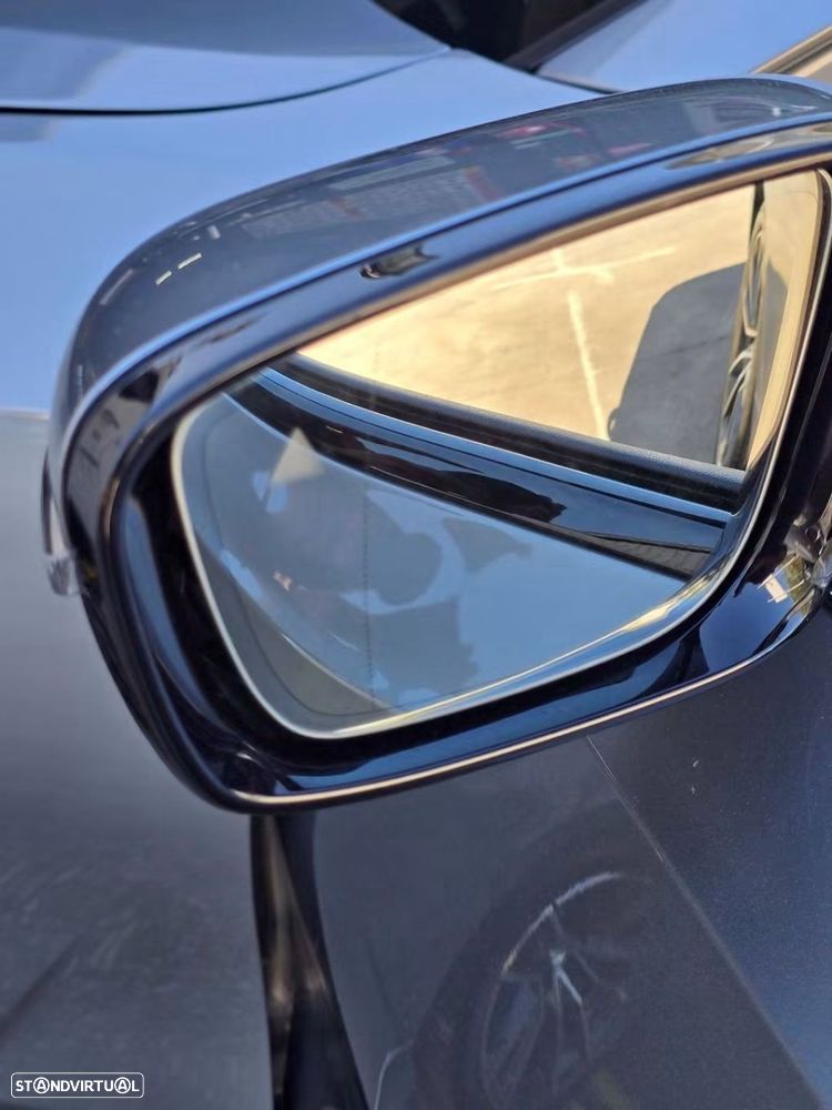 BMW 320 d Aut. Sport Line - 18