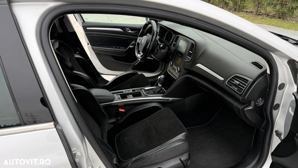 Renault Megane TCe 140 EDC GPF Intens - 11