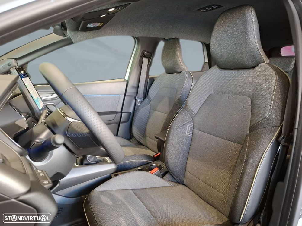 Renault Symbioz 1.3 Mild Hybrid Techno - 11