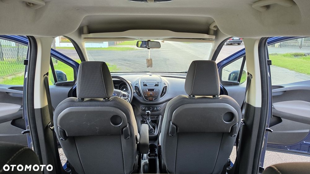 Ford Tourneo Courier 1.5 TDCi Trend - 11