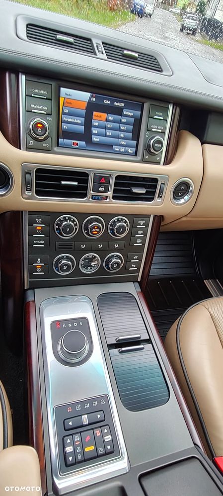 Land Rover Range Rover 4.4TD V8 Vogue - 15