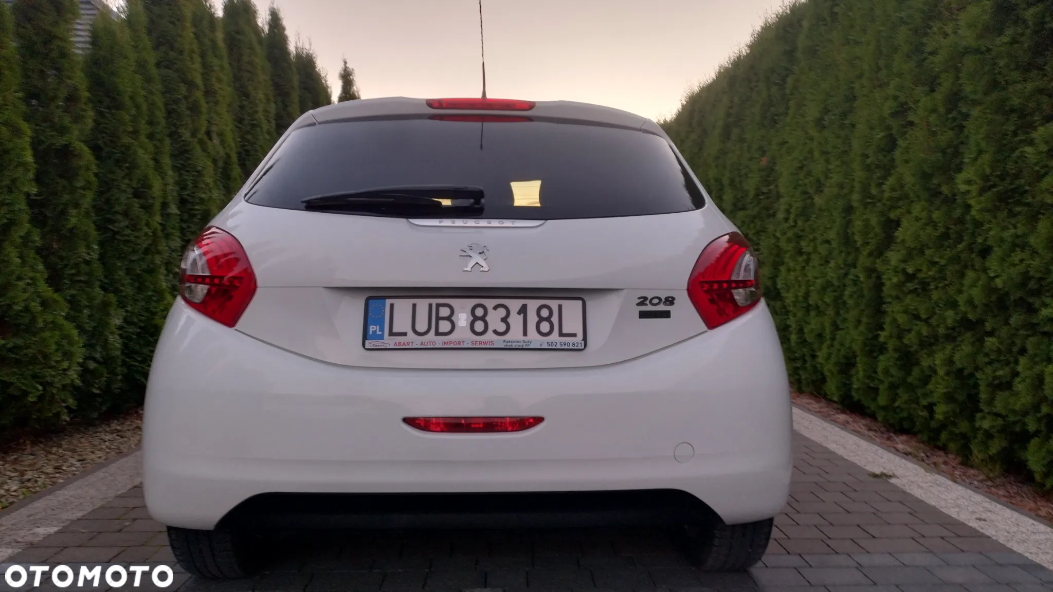 Peugeot 208 - 9