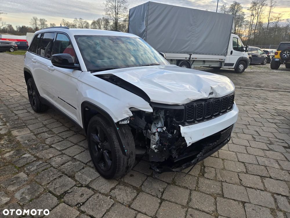 Jeep Grand Cherokee - 3