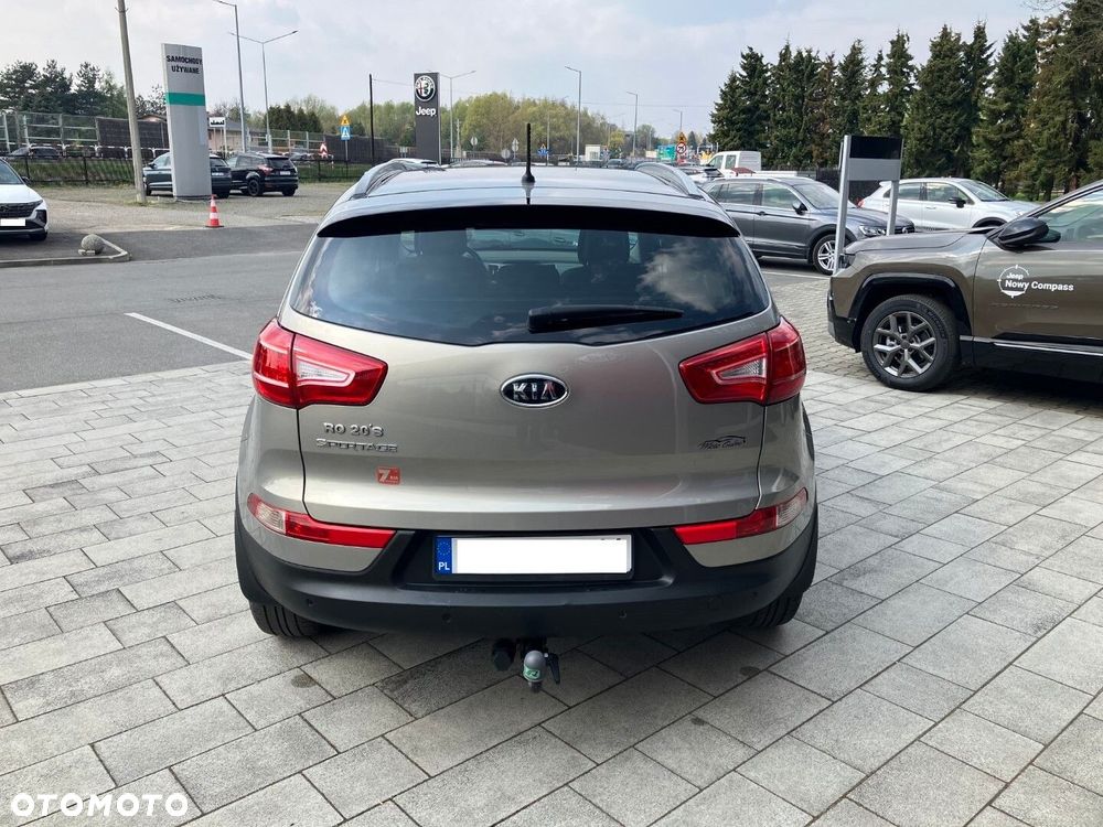 Kia Sportage 2.0 CVVT 4WD Spirit - 9