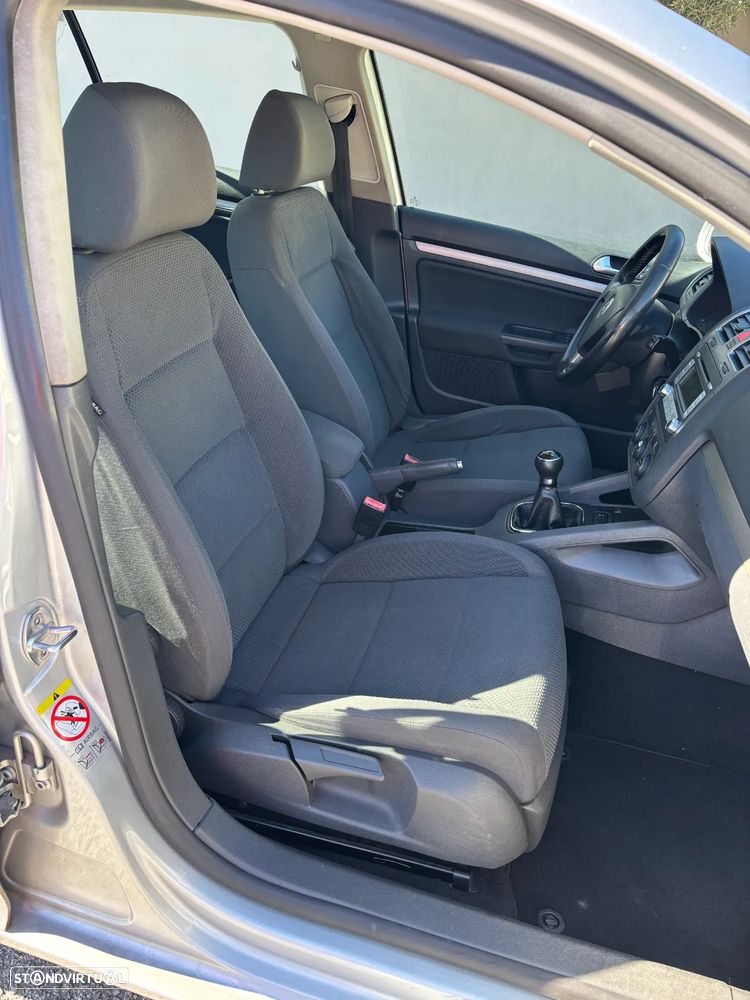 VW Golf 1.9 TDi 6V Confortline - 19