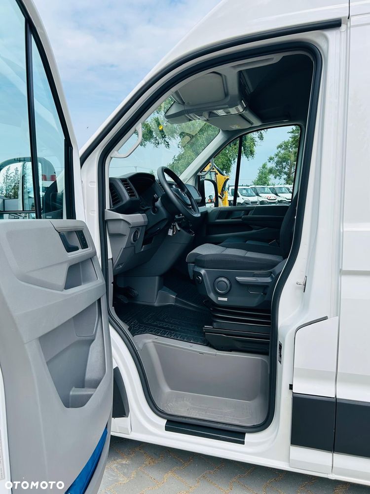 Volkswagen Crafter - 19