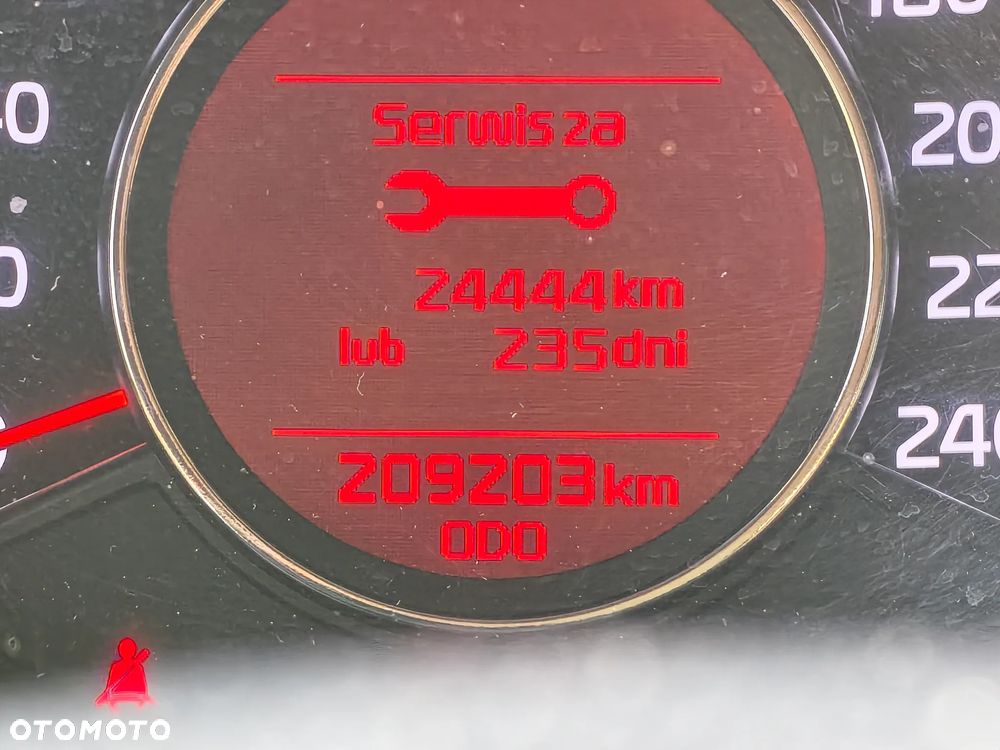 Kia Ceed - 14