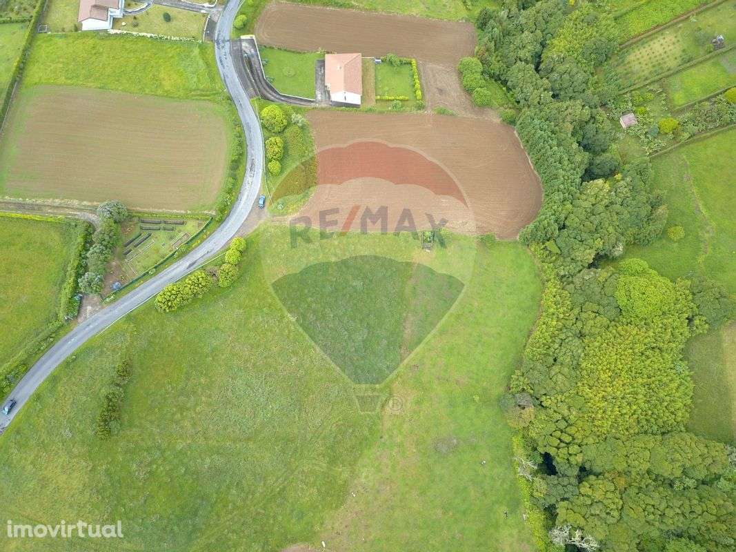 Terreno  para venda - Grande imagem: 2/7