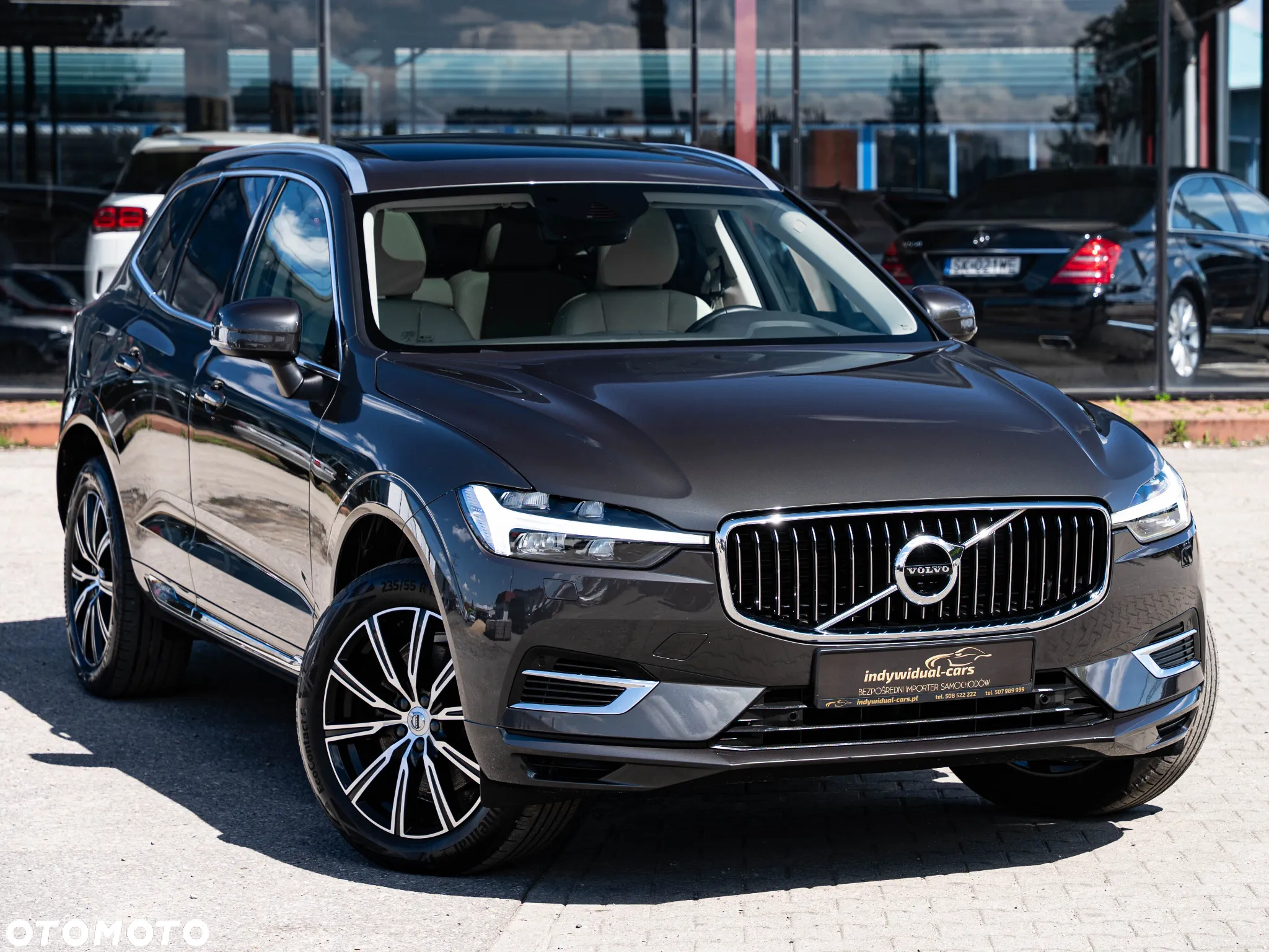 Volvo XC 60 T8 AWD Recharge Geartronic Inscription - 4