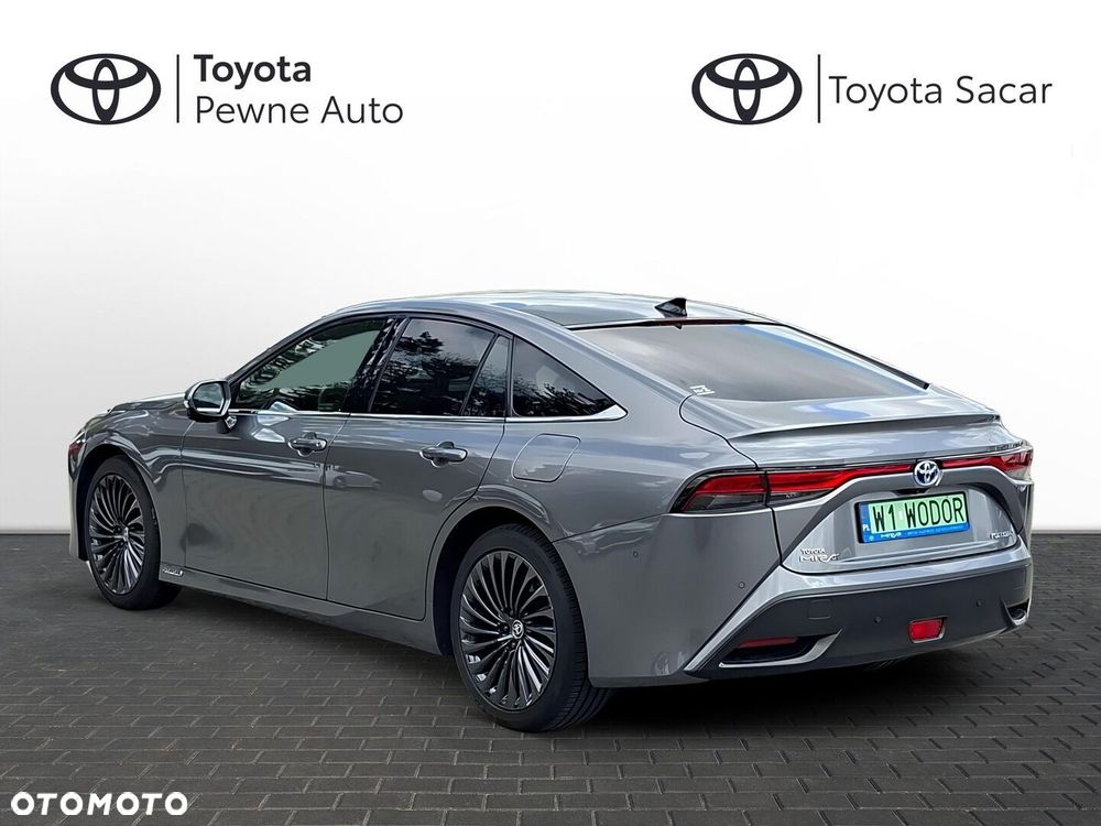 Toyota Mirai - 3