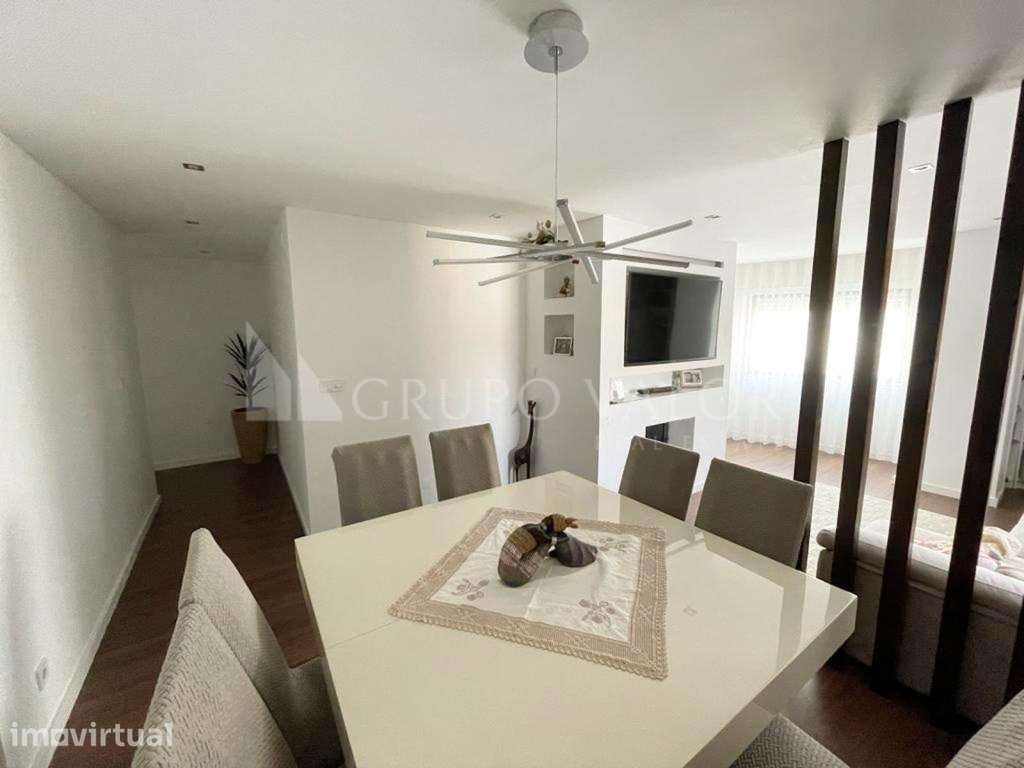 Arrendamento | Apartamento T2 Remodelado | Cavaleira | Algueirão - ... - Grande imagem: 2/10