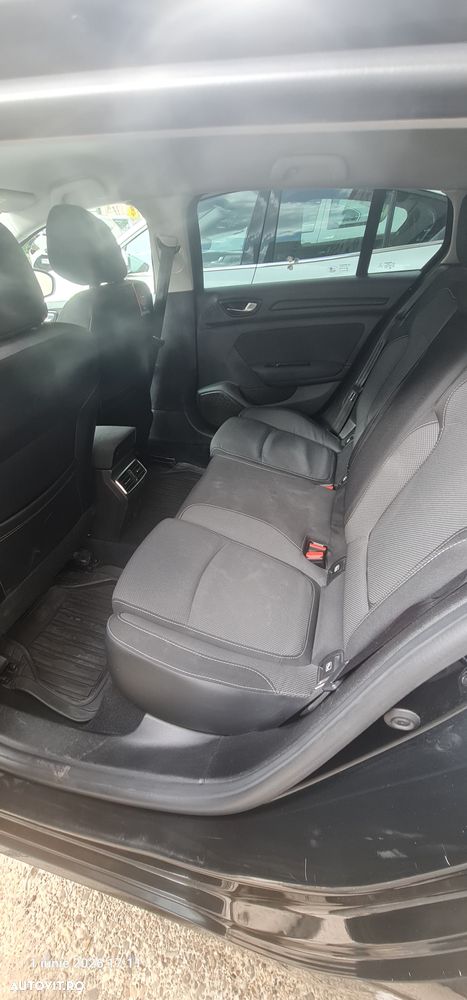 Renault Megane - 11