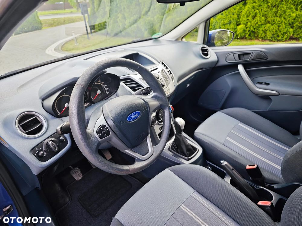Ford Fiesta 1.25 SYNC Edition - 16