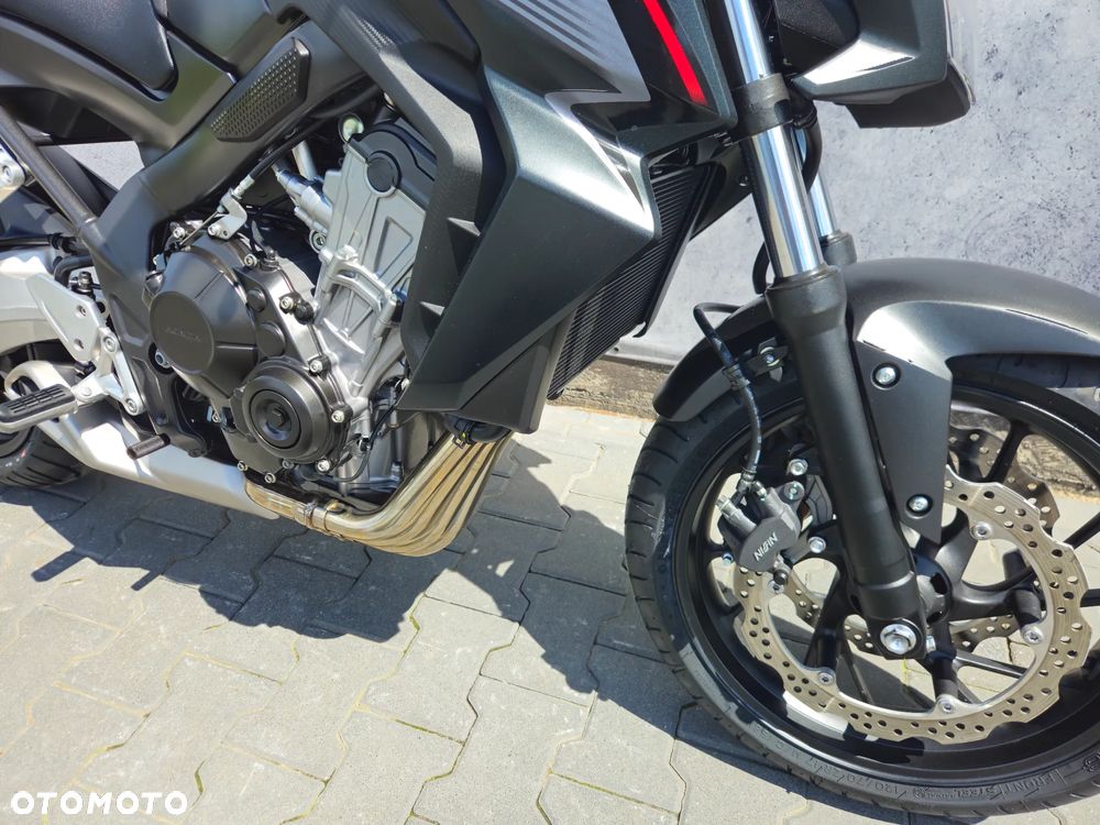Honda CB - 2