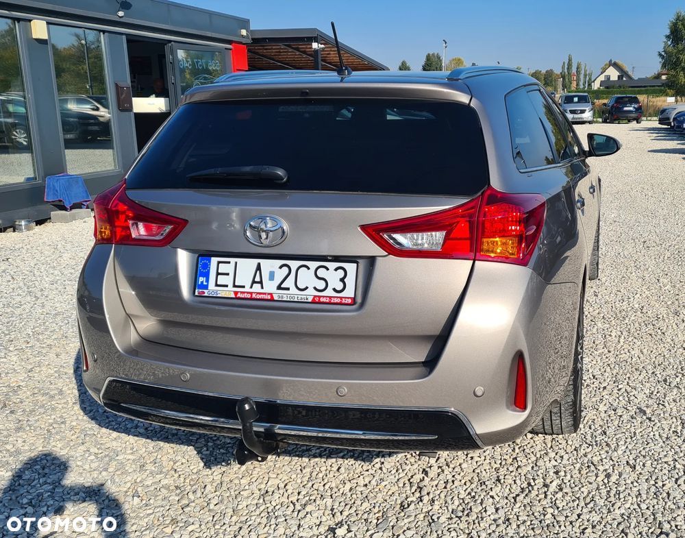 Toyota Auris 1.6 Premium Start - 28
