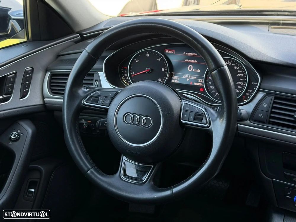Audi A6 Avant 2.0 TDi Advance S tronic - 29