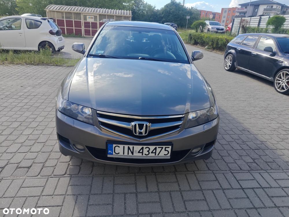 Honda Accord 2.0 Sport - 2