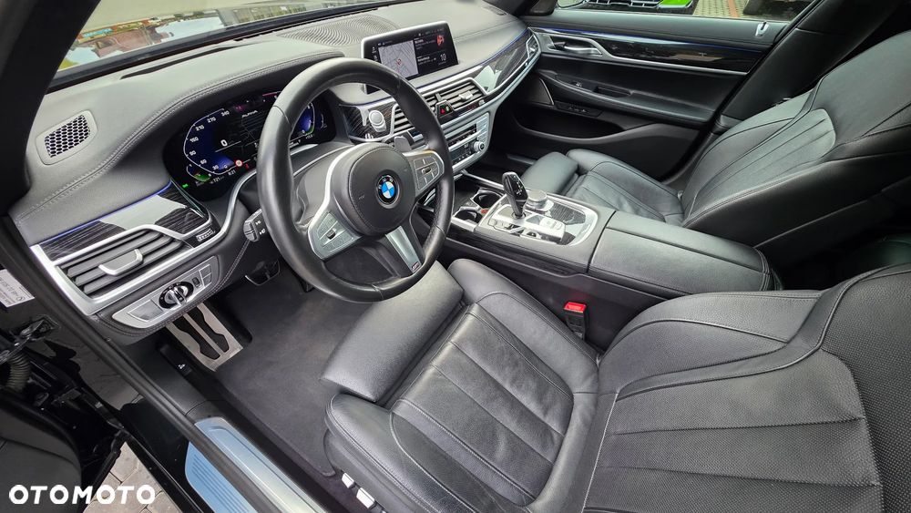 BMW Seria 7 740d xDrive mHEV sport - 21