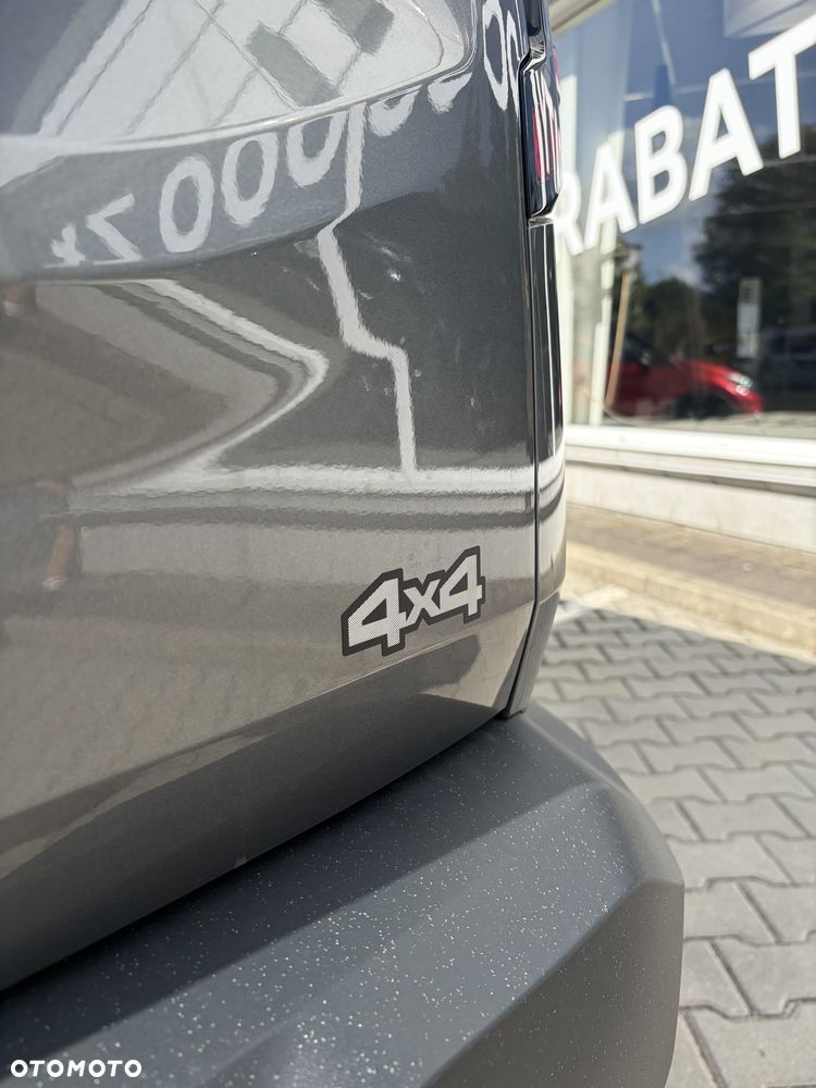 Dacia Duster 1.2 TCe Hybrid-G 150 Journey 4x4 - 13
