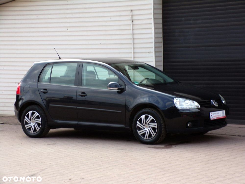 Volkswagen Golf - 3