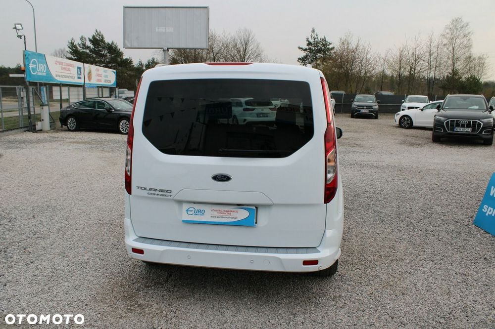 Ford Tourneo Connect - 8