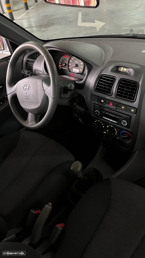 Hyundai Accent 1.3i GLS - 5