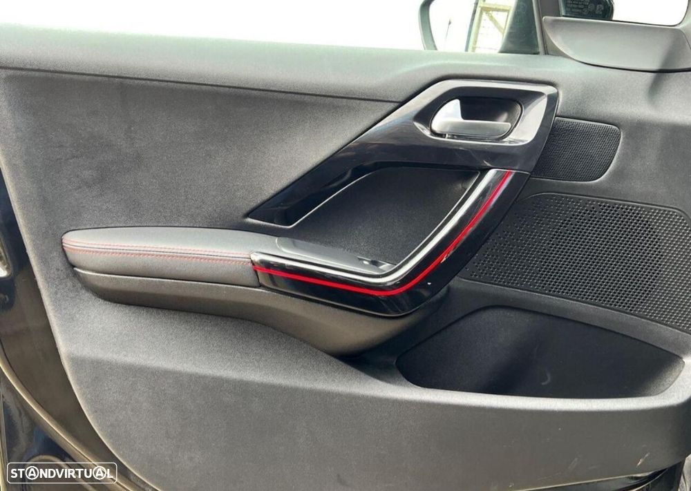 Peugeot 208 1.6 e-HDi Allure - 16