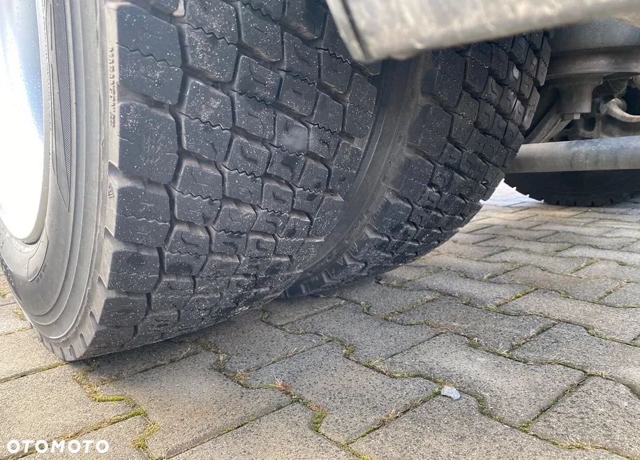 MAN TGX 26.500 / 6X2 / MEGA / SERWIS na 496TKM / RAMA / 3 OŚ SKRĘTNA + PODNOSZONA / KABINA SYPIALNIANA - 18