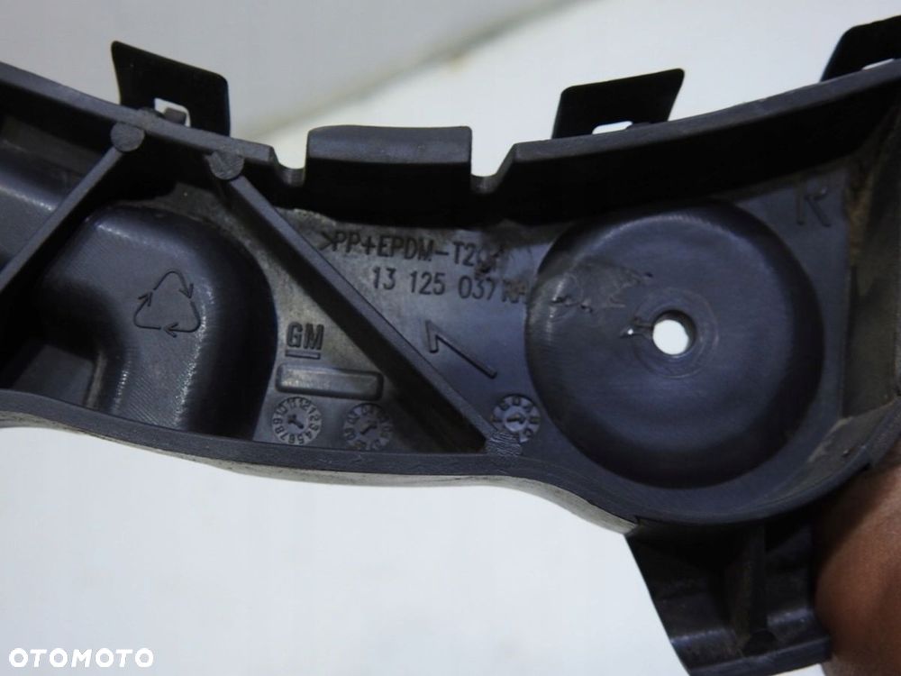 ŚLIZG ZDERZAKA PRAWY TYŁ OPEL ZAFIRA B 13125037 - 5