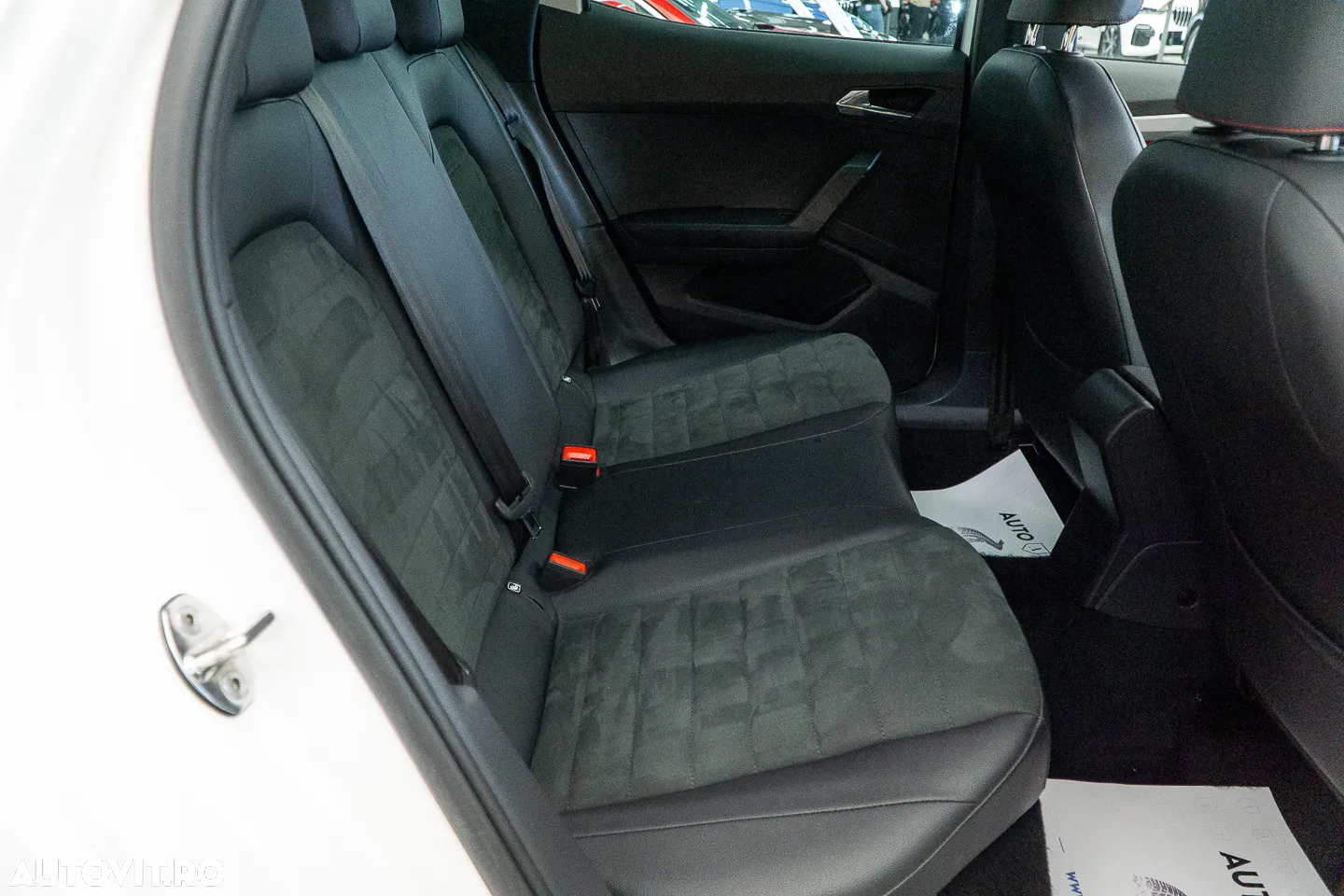 Seat Arona 1.0 TSI FR - 9