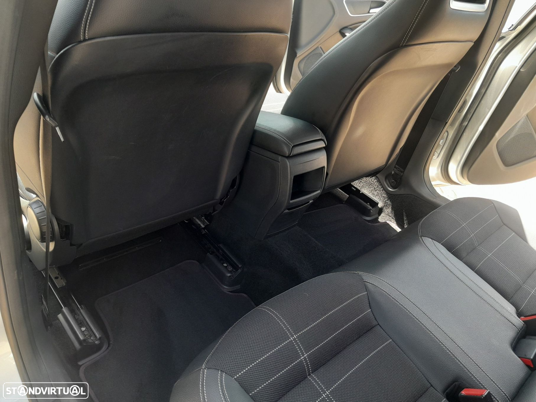 Mercedes-Benz A 180 CDi BE Urban - 38