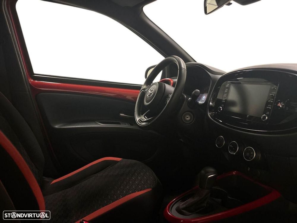 Toyota Aygo X 1.0 Pulse CVT - 6