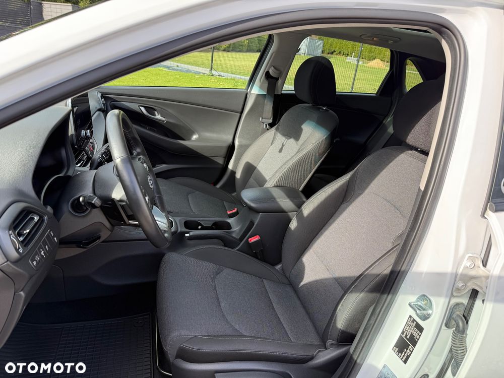 Hyundai i30 1.5 T-GDI 48V-Hybrid DCT EDITION 30+ - 25