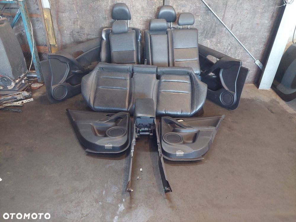 FOTELE KOMPLET KANAPA TYŁ PODŁOKIETNIK BOCZKI HONDA ACCORD VIII SEDAN - 1