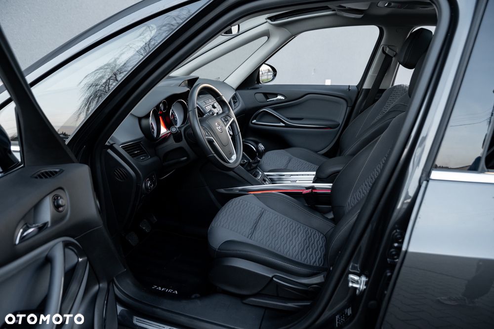 Opel Zafira 1.4 T Cosmo - 16