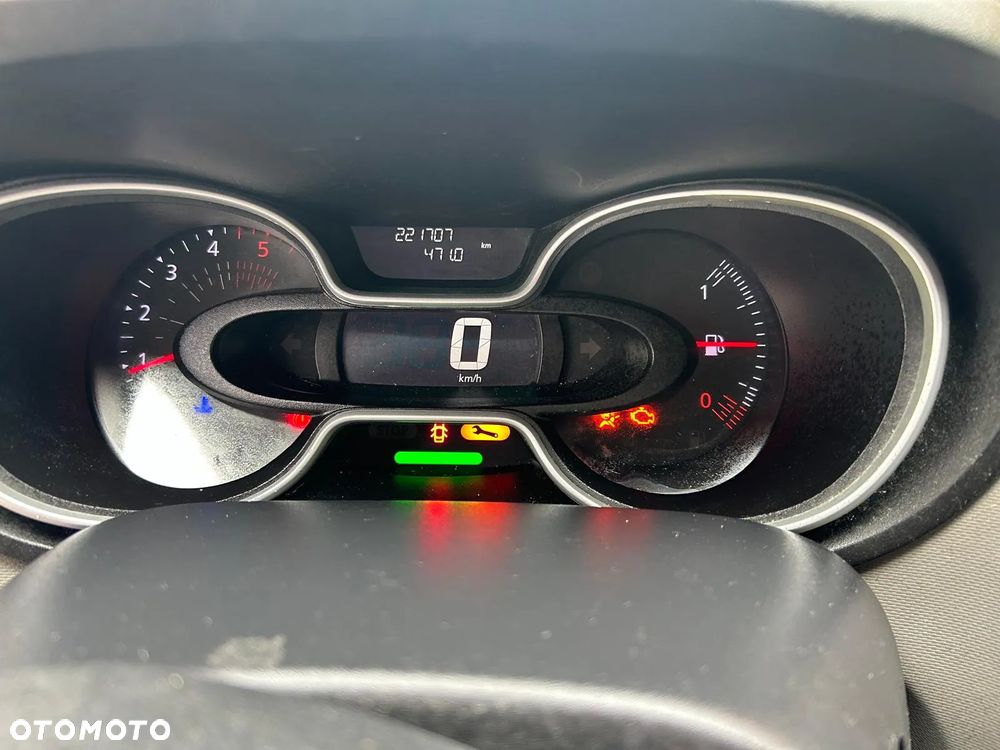 Renault Trafic - 11
