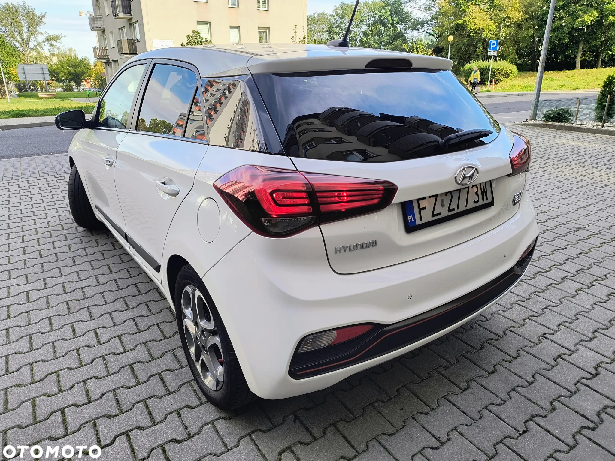 Hyundai i20 1.0 T-GDi Comfort DCT - 4