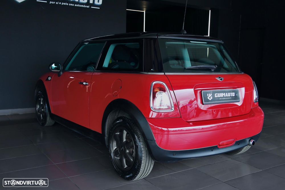 MINI 3 Portas One - 10