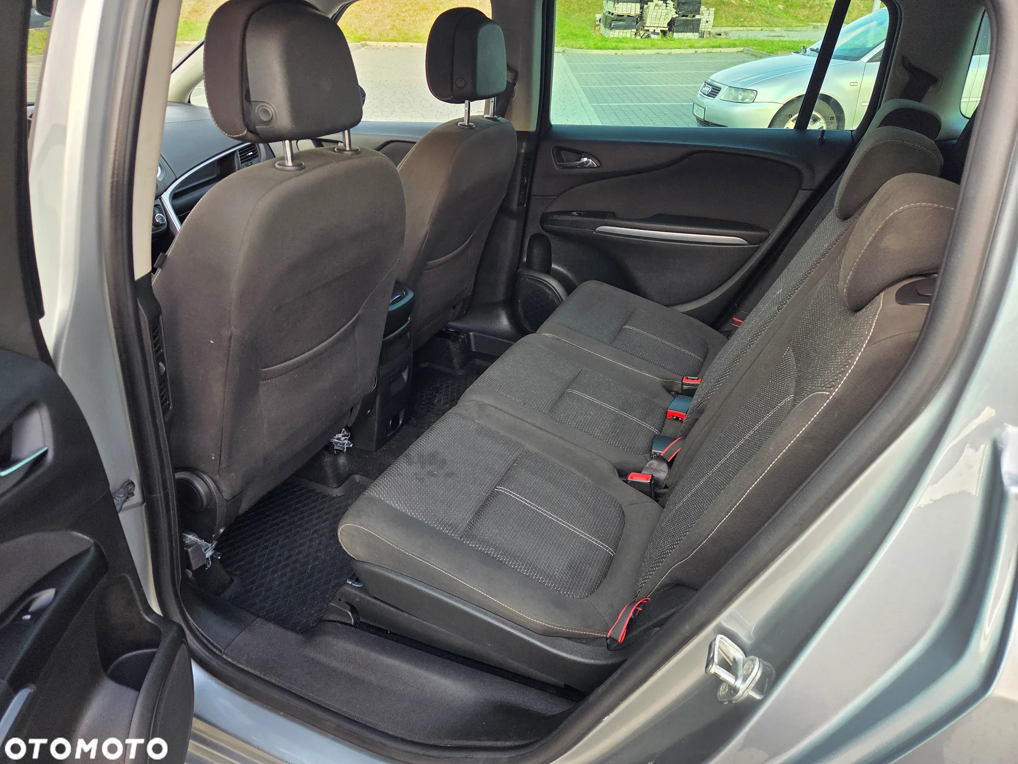 Opel Zafira 1.4 T Cosmo EcoFLEX S&S EU6 - 20