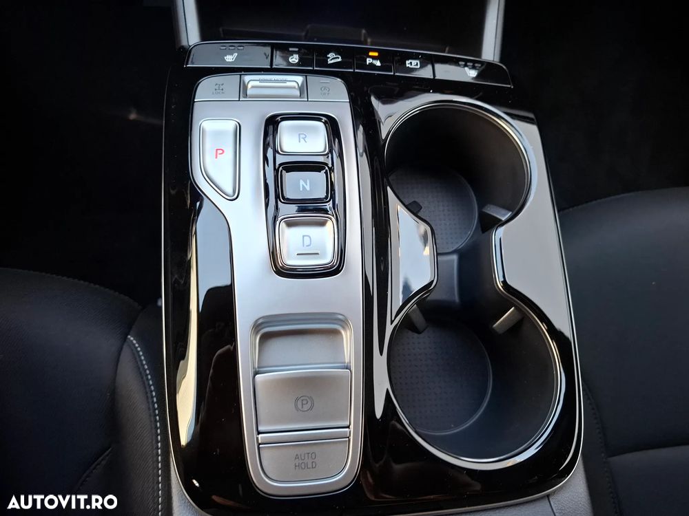 Hyundai Tucson 1.6 CRDi 48V-Hybrid 4WD DCT Trend - 14