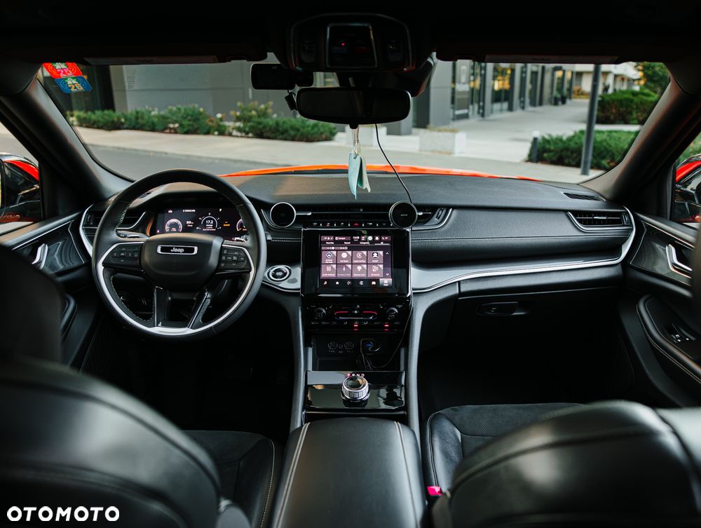 Jeep Grand Cherokee - 7