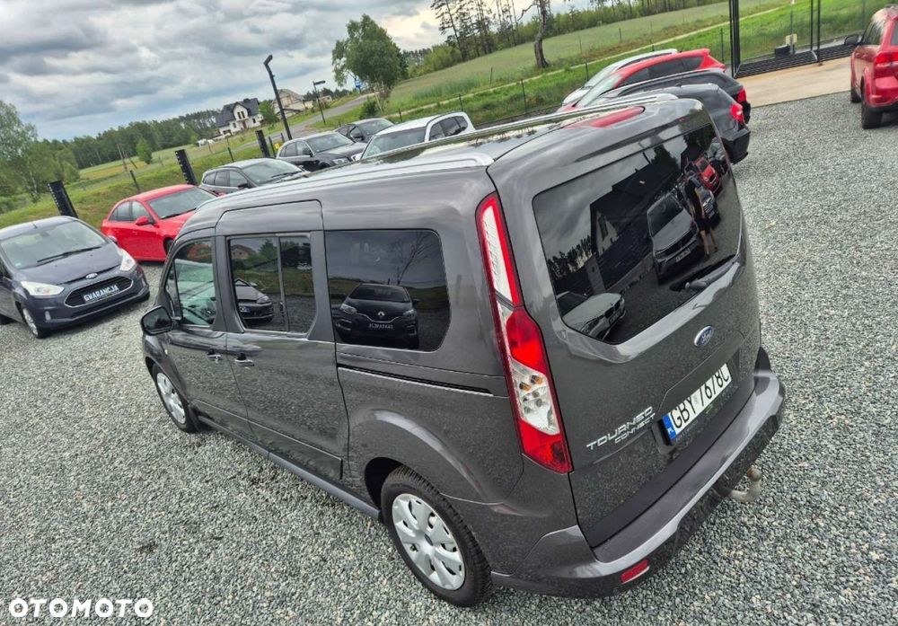 Ford Tourneo Connect Grand - 35