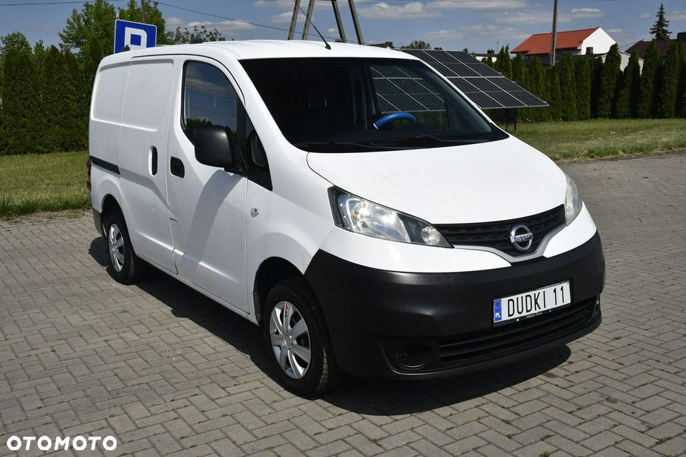 Nissan NV200 - 1
