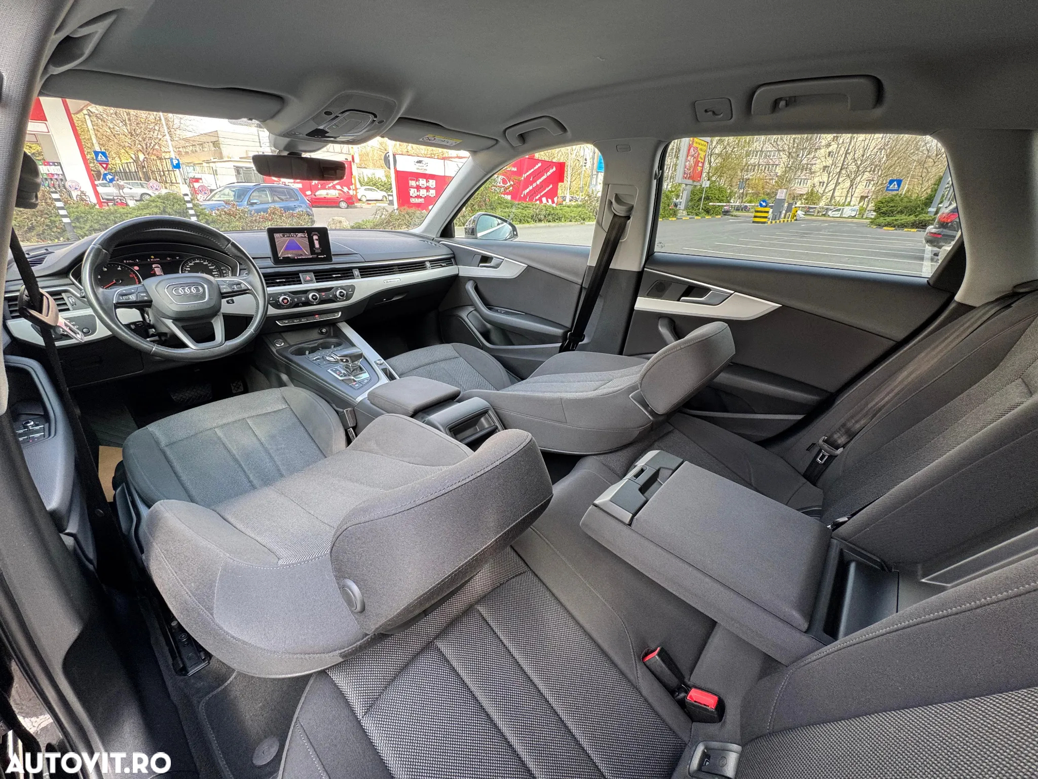 Audi A4 Avant 2.0 40 TDI quattro S tronic Advanced - 20