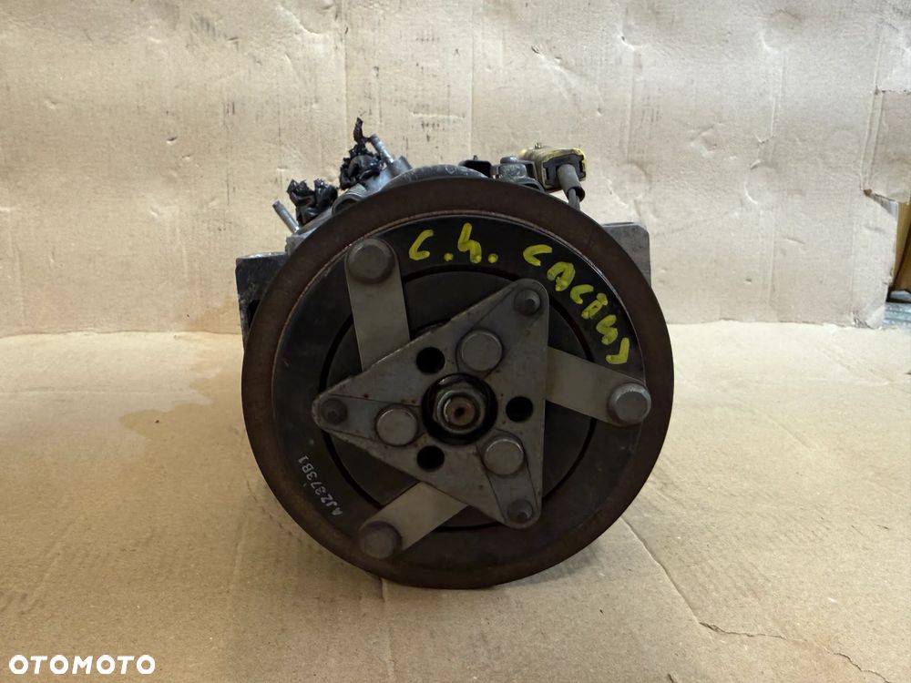Sprężarka klimatyzacji 9802501780 9802555880 Citroen C4 Cactus - 3