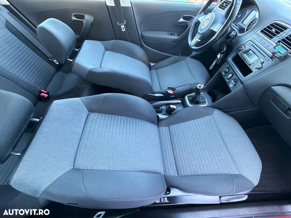Volkswagen Polo 1.2 Attractive - 18