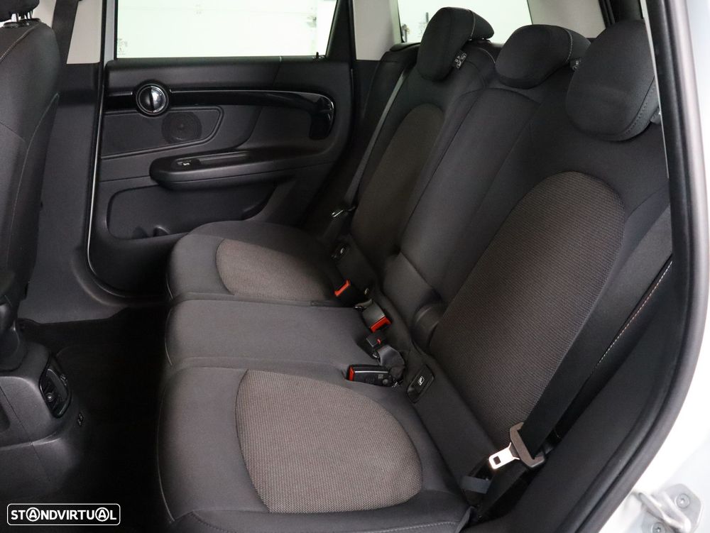 MINI Countryman Cooper SE ALL4 Auto - 7